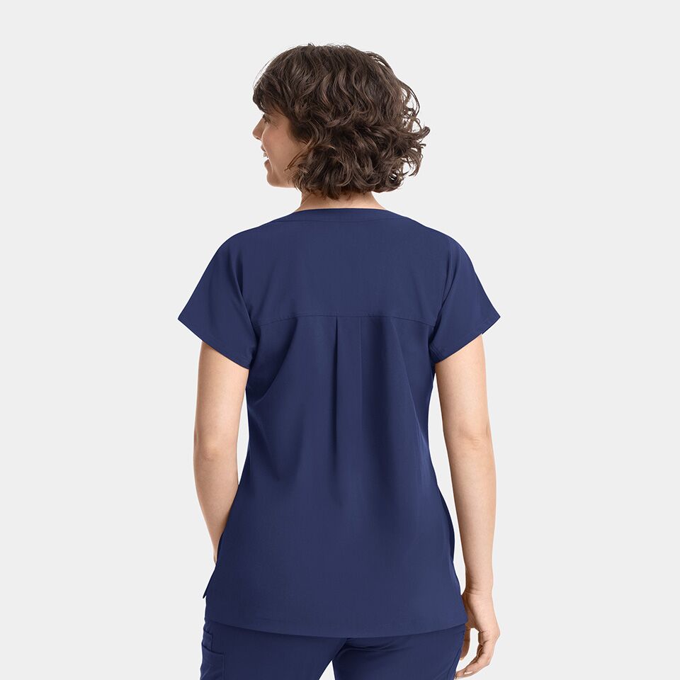 Epic-by-IRG_4804-WomensDolman3PocketTop-NavyBlue-NVY-02-IRG-Scrubs.jpeg Epic by IRG 4804 WomensDolman3PocketTop NavyBlue NVY 02 IRG Scrubs