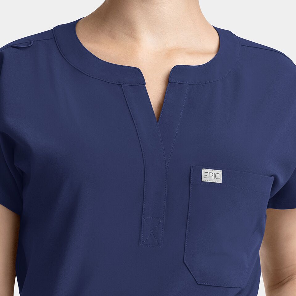 Epic-by-IRG_4804-WomensDolman3PocketTop-NavyBlue-NVY-03-IRG-Scrubs.jpeg Epic by IRG 4804 WomensDolman3PocketTop NavyBlue NVY 03 IRG Scrubs